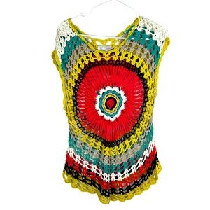 Emma G floral crocheted open weave top size Large